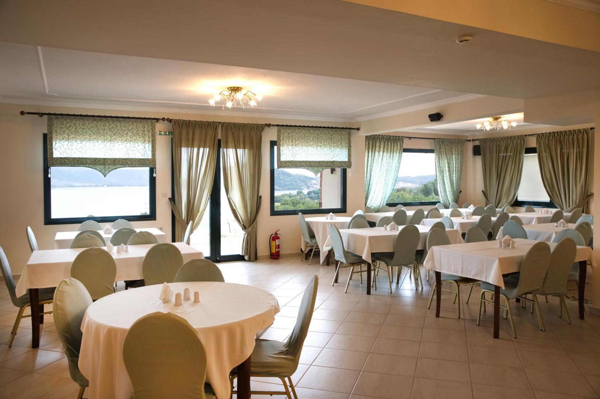Hotel Agnanti Unique Hospitality كاستوريا المظهر الخارجي الصورة