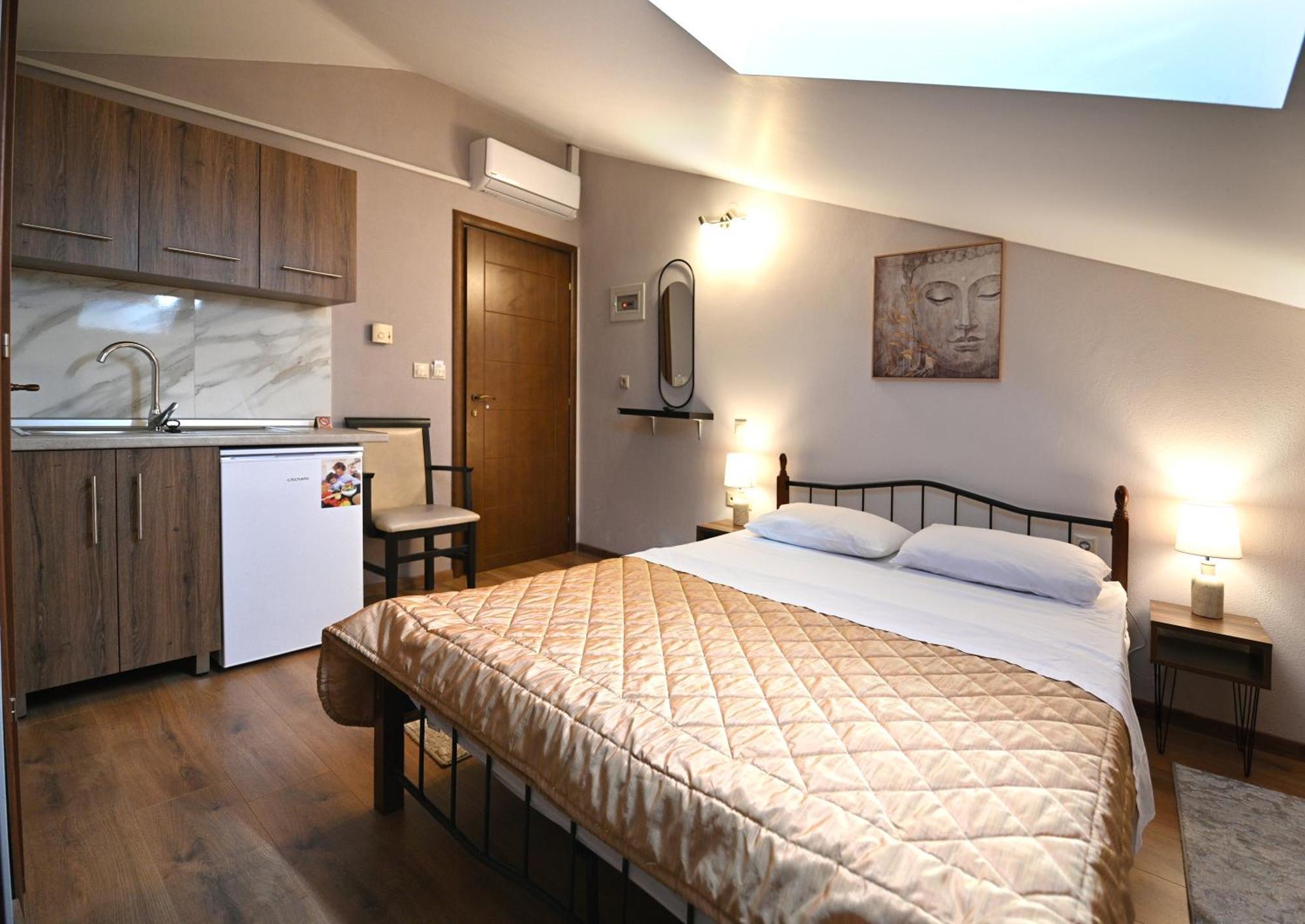 Hotel Agnanti Unique Hospitality كاستوريا المظهر الخارجي الصورة